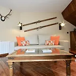 Apartment Inside Plaza