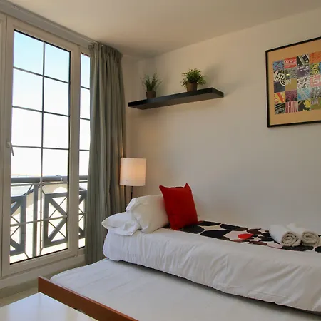 Apartment Inside Plaza