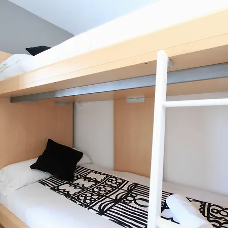 Apartment Inside Plaza *