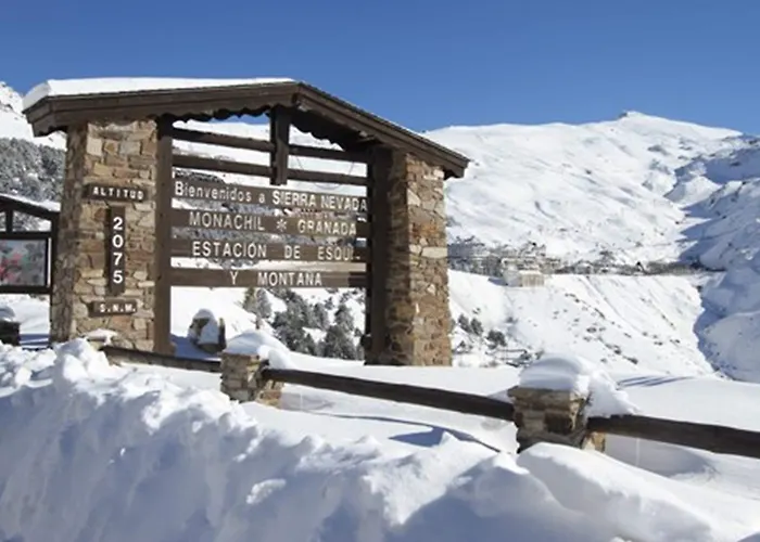 إنسايد بلازا سييرا نيفادا شقة